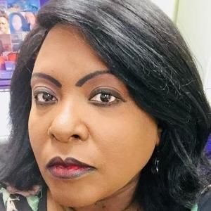 Meet your Posher, Joyce